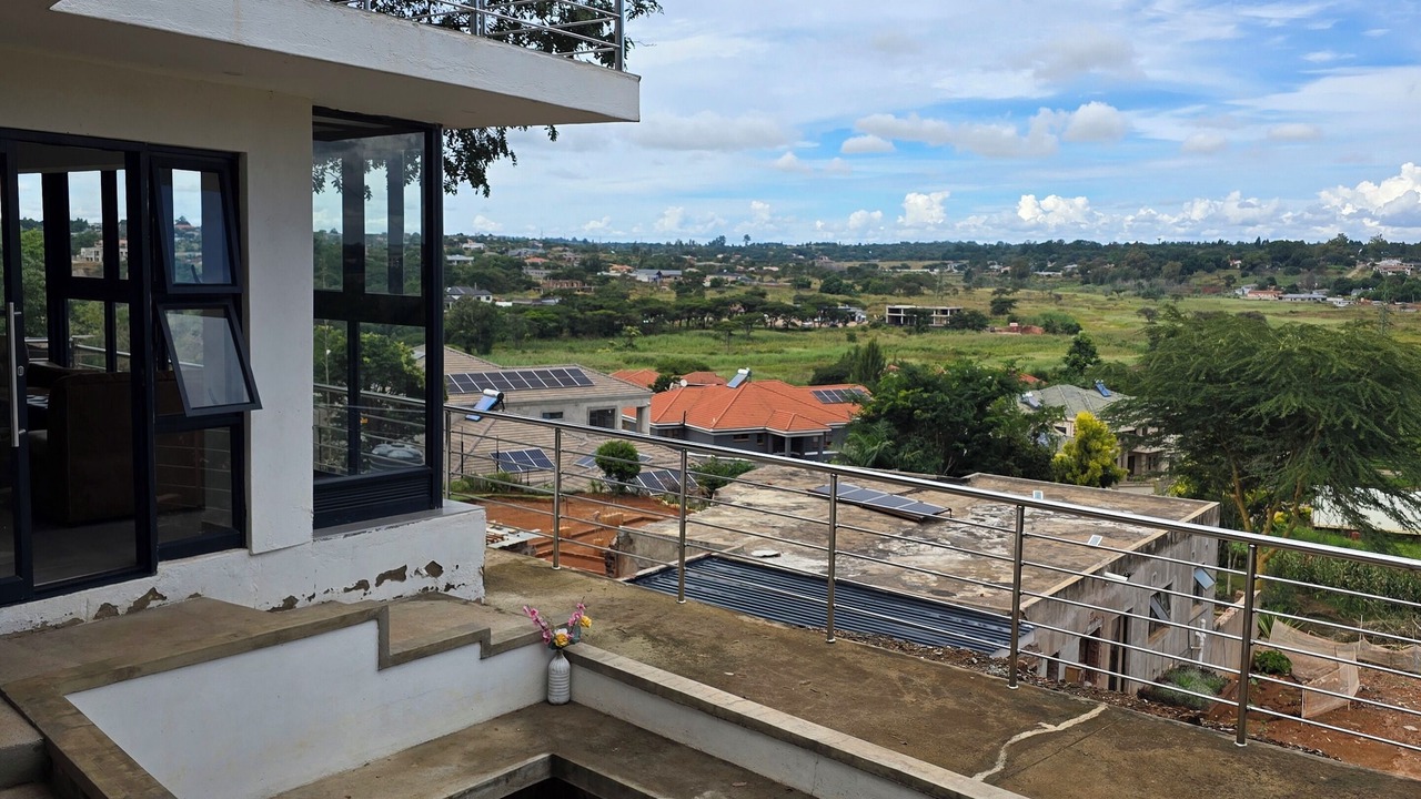 Photo of Patio Balcony in Harare East