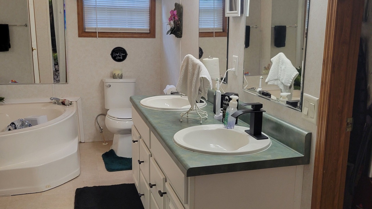 Photo of Bathroom in Mars Hill