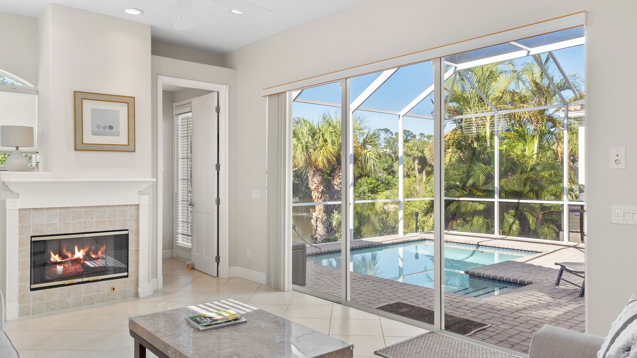 Photo of Livingroom in Bay Isles