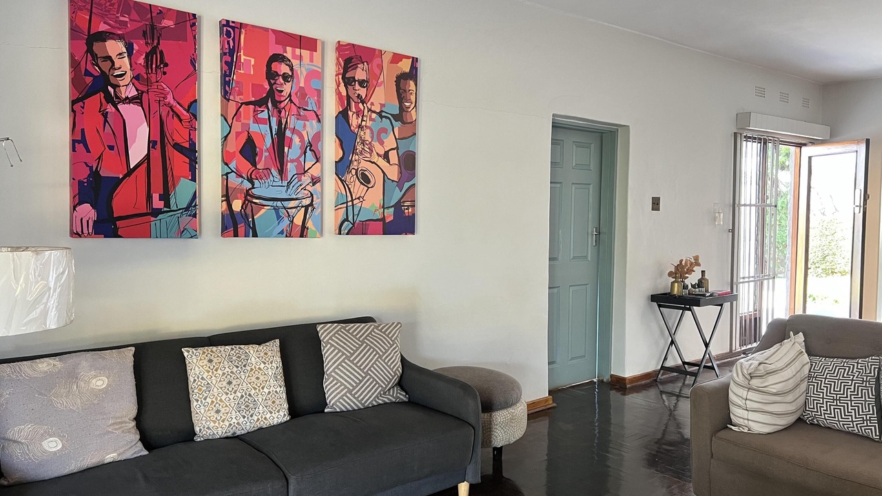 Photo of Livingroom in Mutare