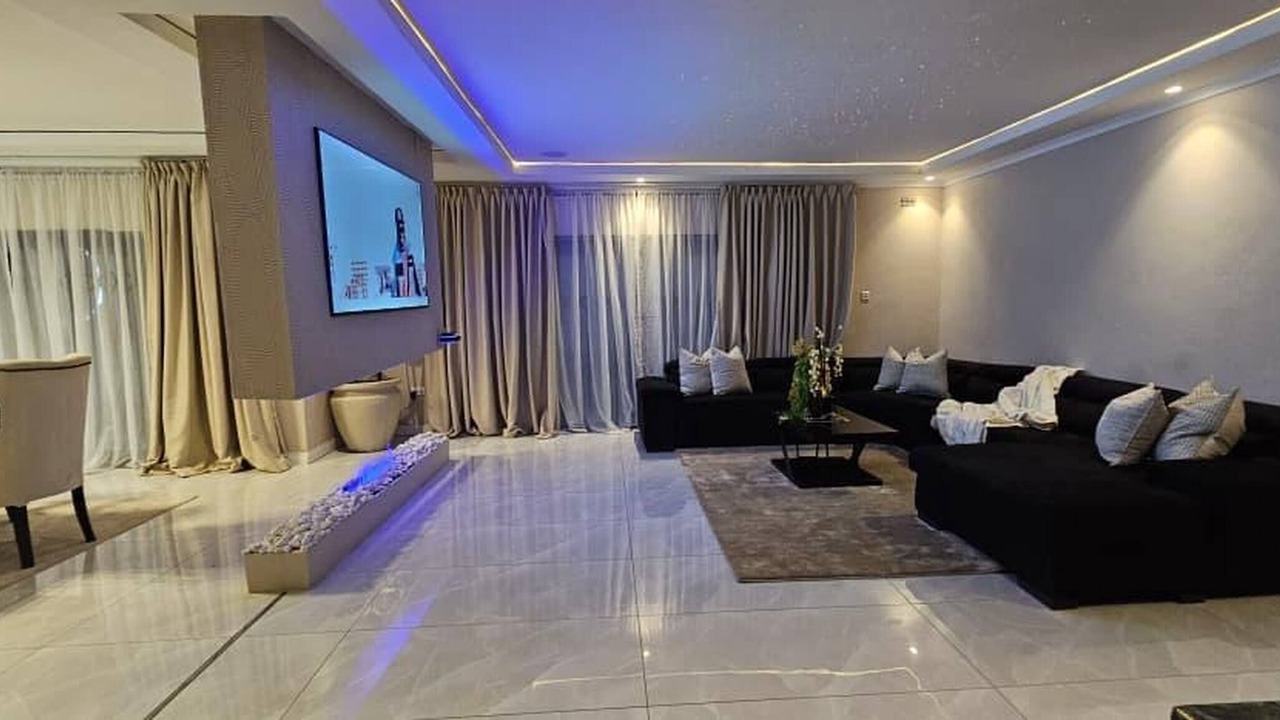 Photo of Livingroom in Harare