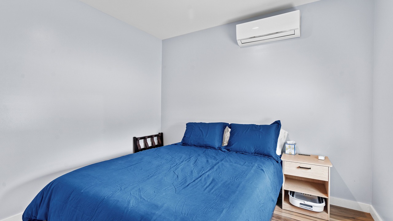 Photo of Bedroom in Warrensburg