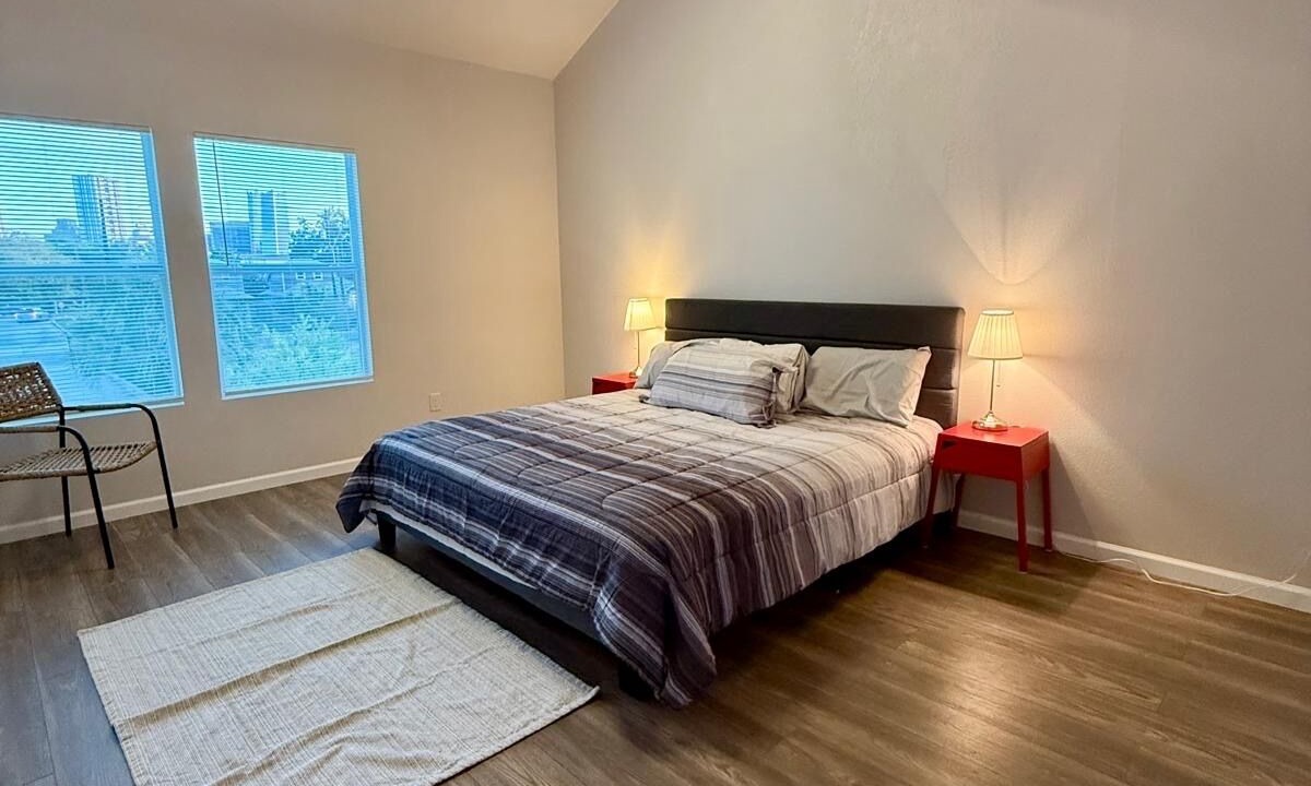 Photo of Bedroom in Five Points