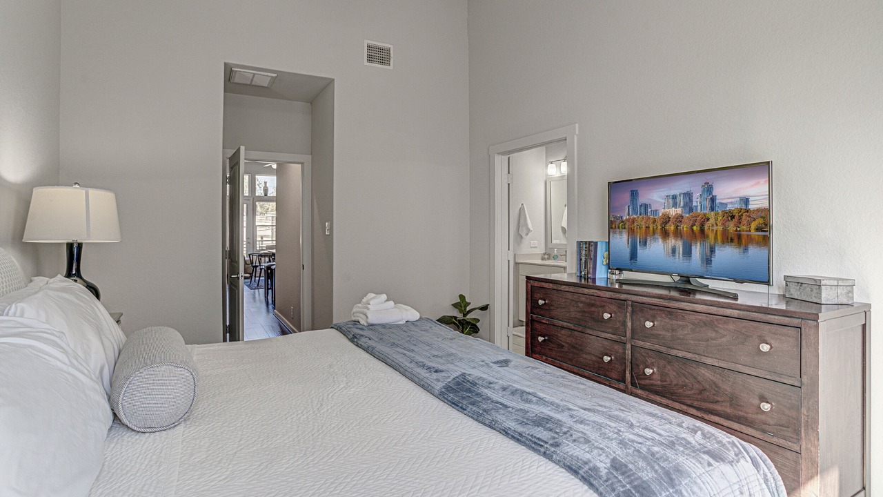 Photo of Bedroom in Tobin Hill