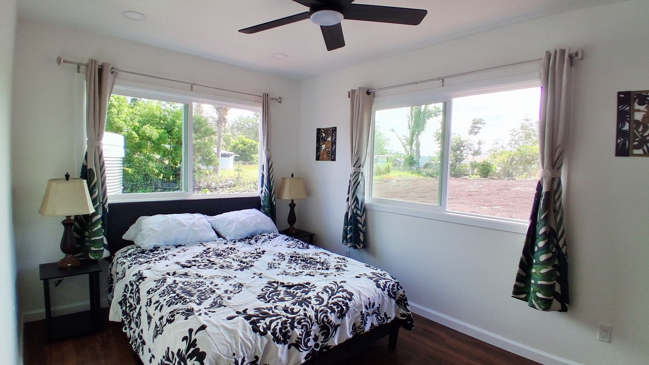 Photo of Bedroom in Keaau