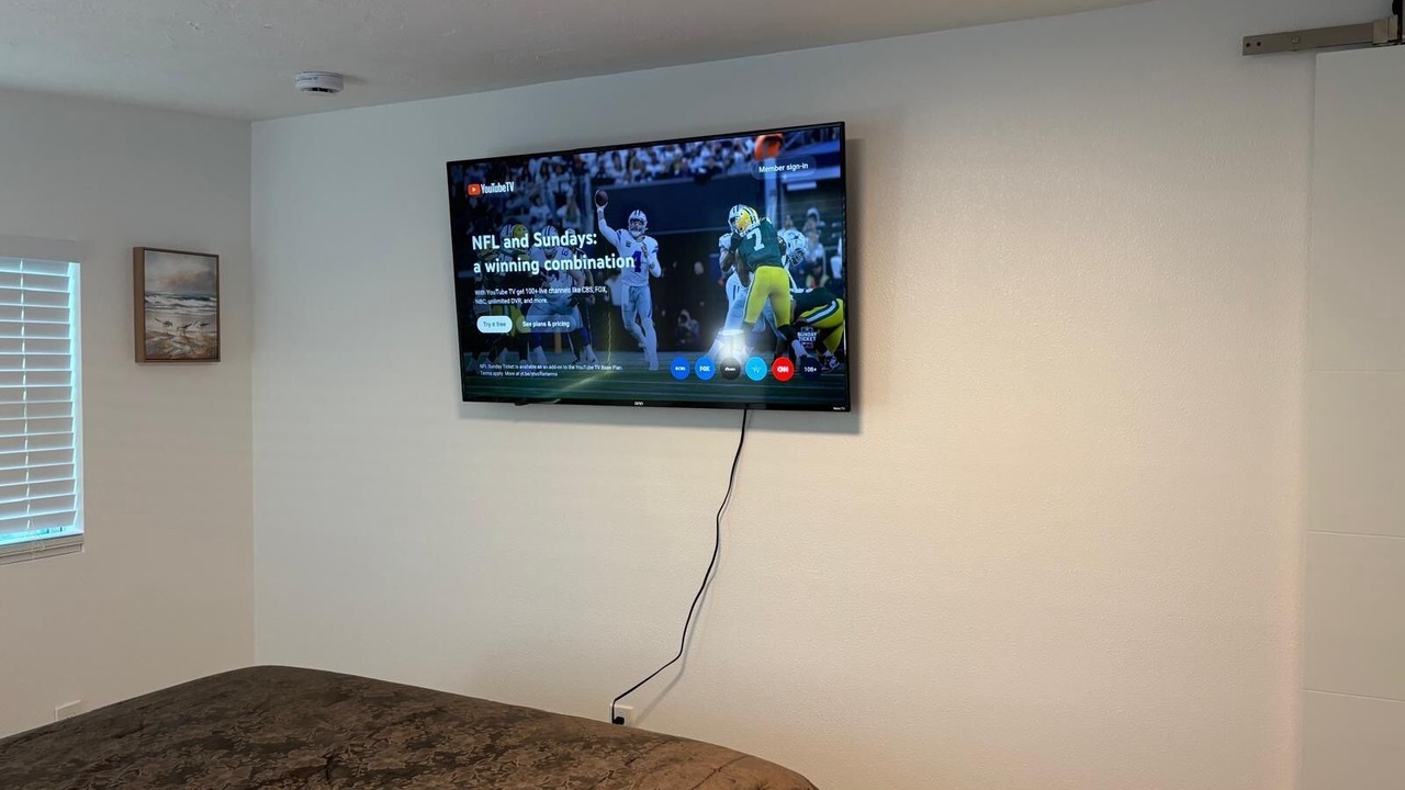 Photo of Bedroom in Gulf Gate Estates