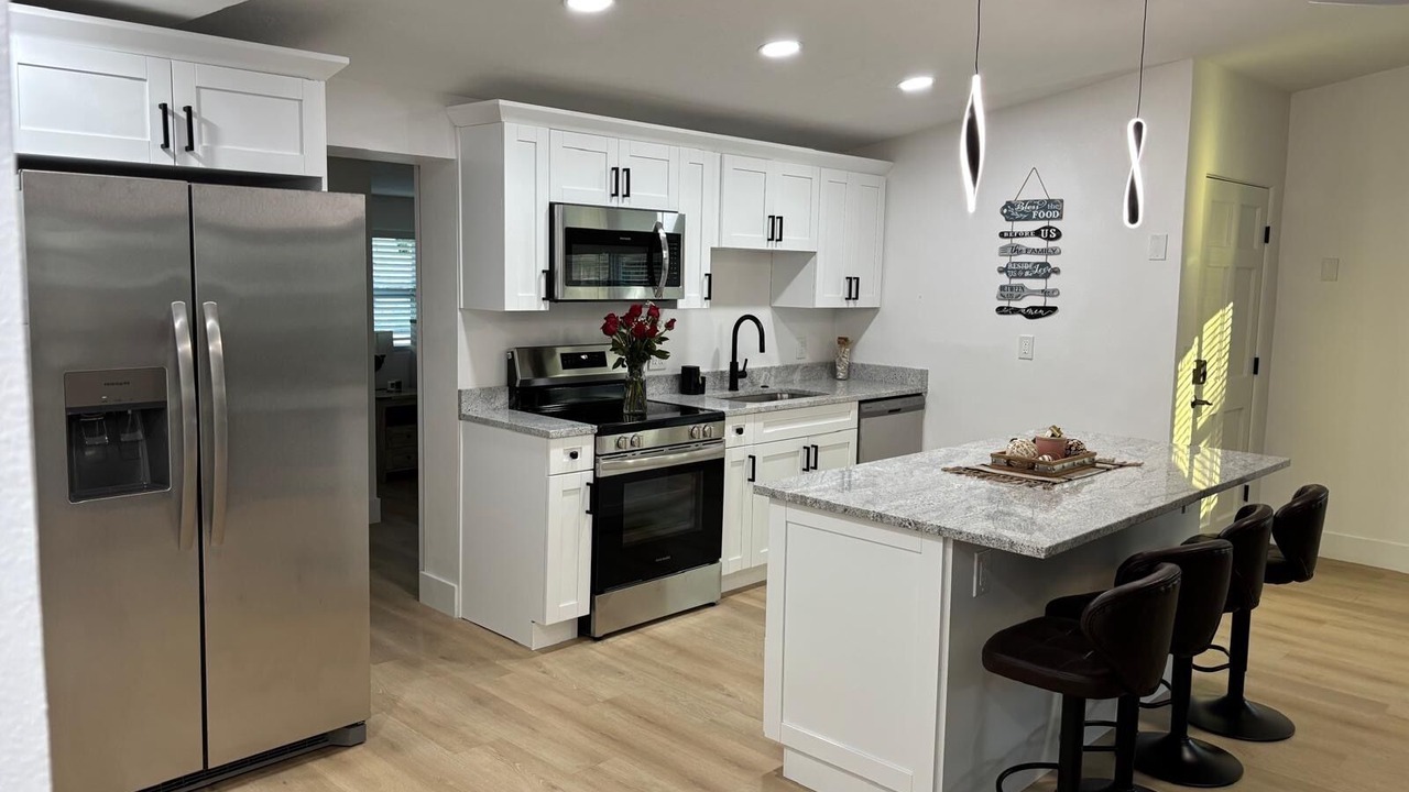 Photo of Kitchen in Gulf Gate Estates