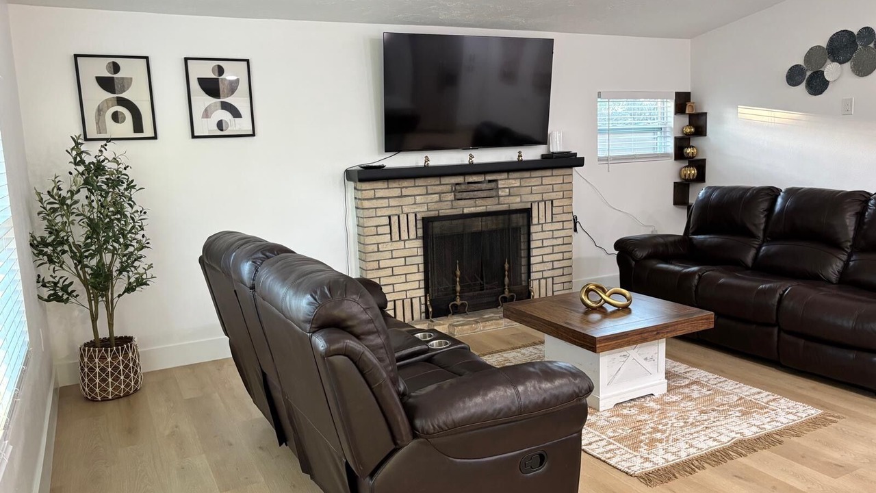 Photo of Livingroom in Gulf Gate Estates