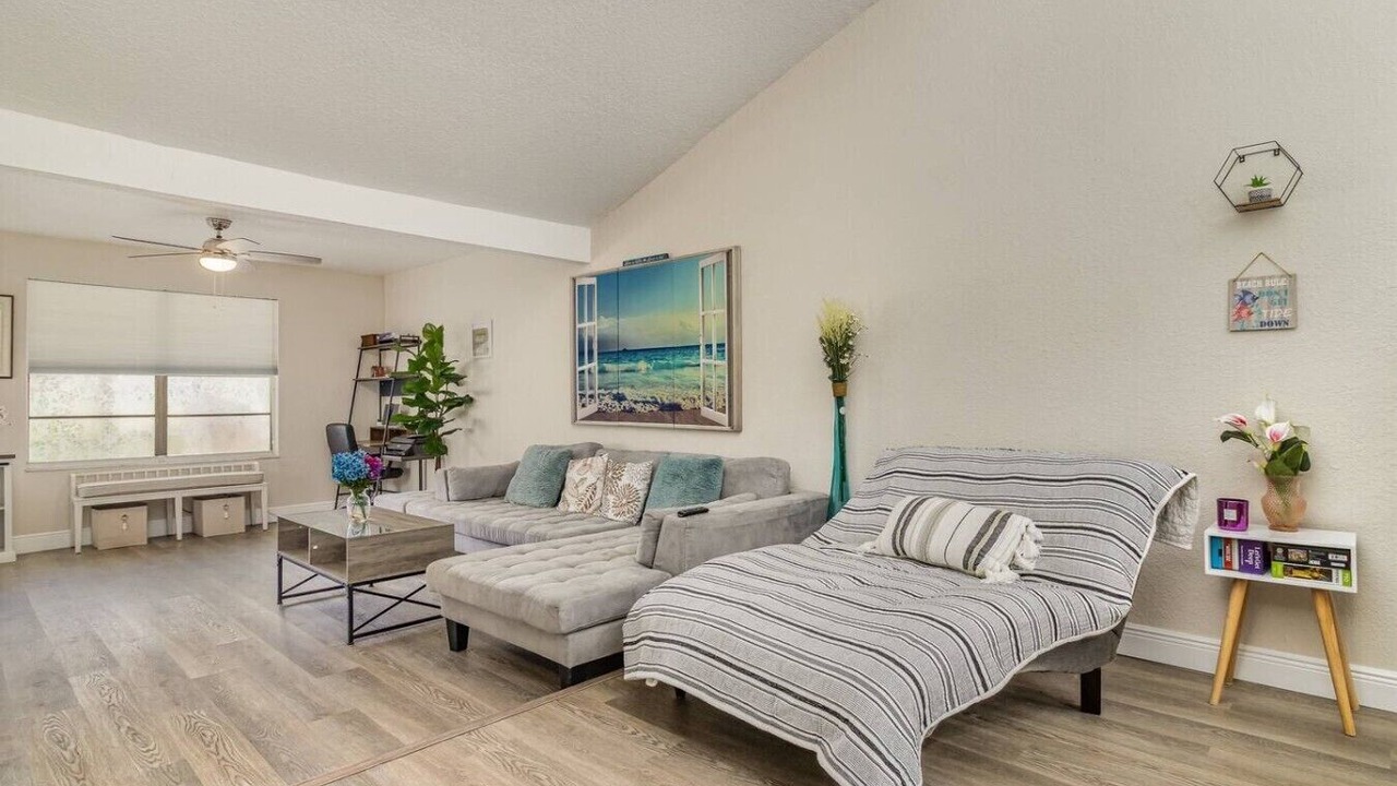 Photo of Livingroom in Rockledge