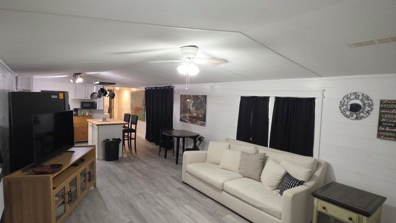 Photo of Livingroom in Ponce De Leon