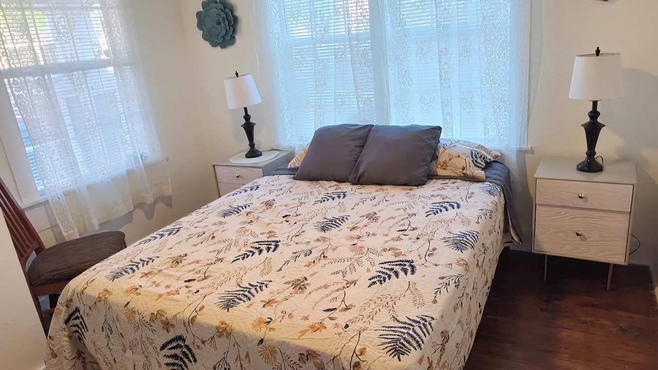 Photo of Bedroom in Nevada Street