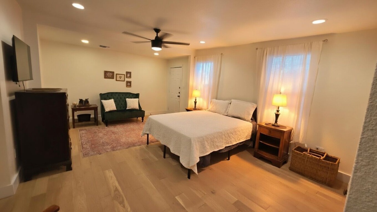 Photo of Bedroom in Nevada Street