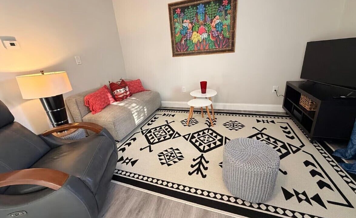 Photo of Livingroom in Wadeview Park