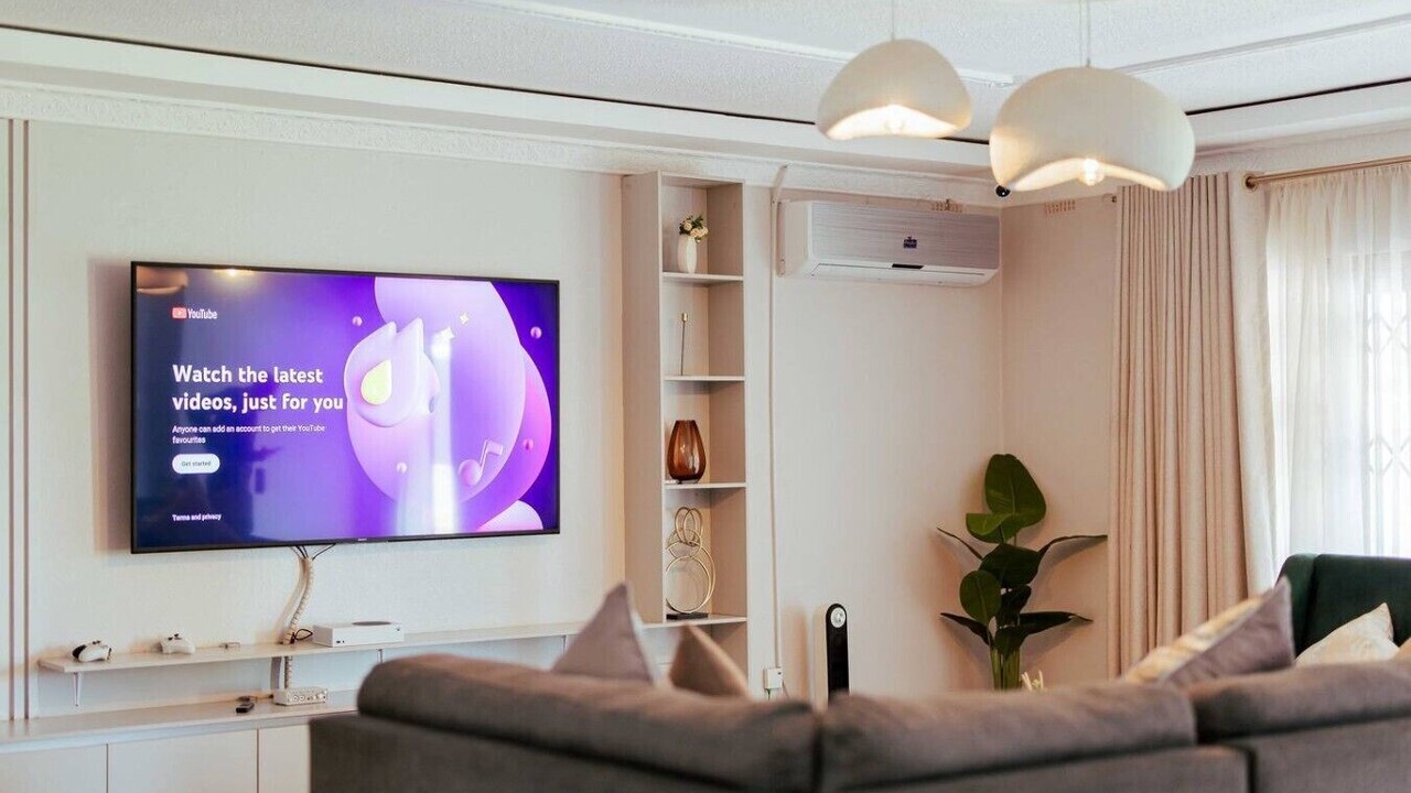 Photo of Livingroom in Harare
