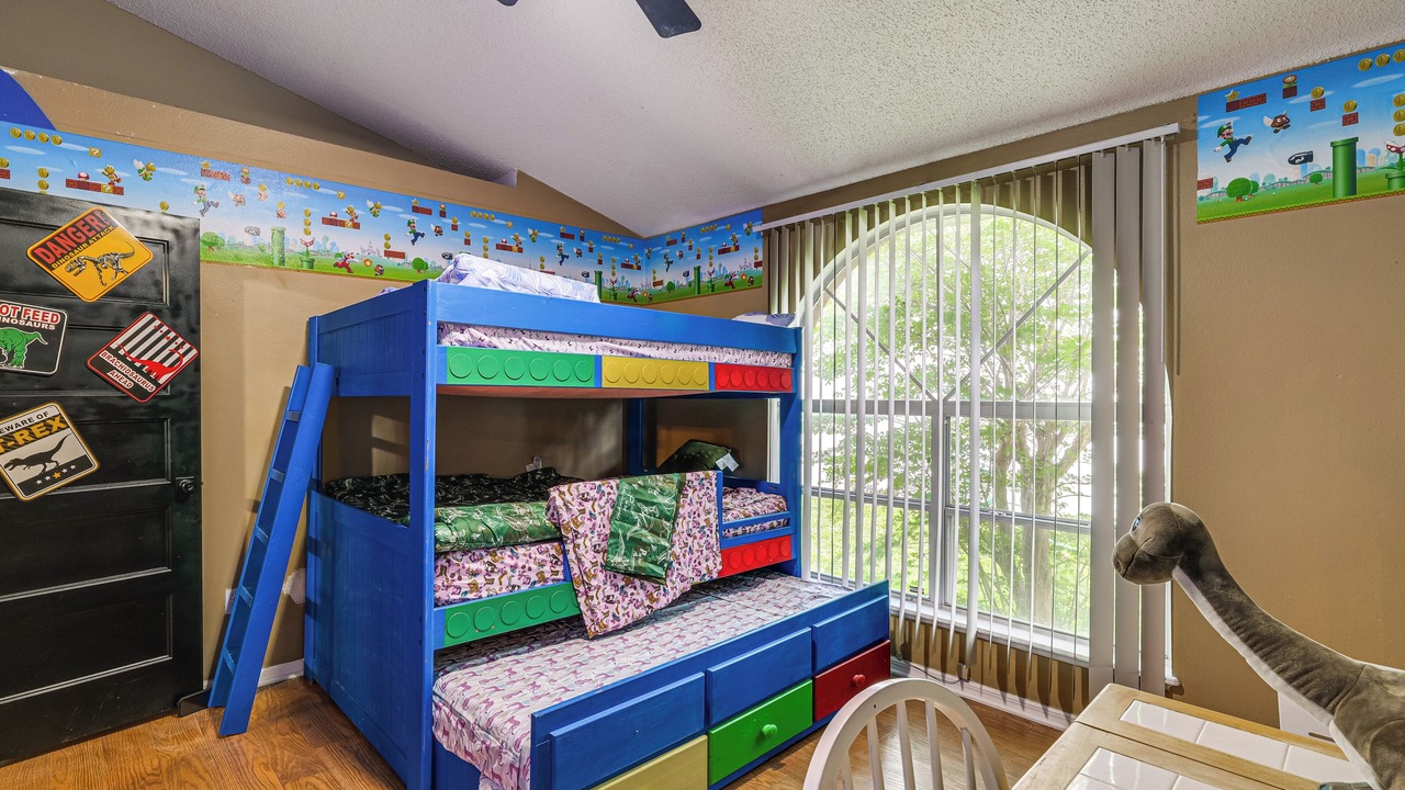 Photo of Bedroom in Sunridge Woods