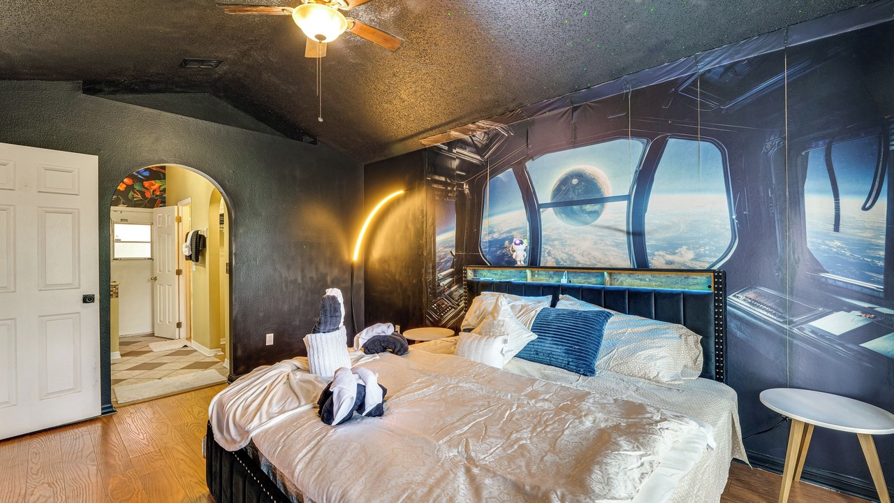 Photo of Bedroom in Sunridge Woods