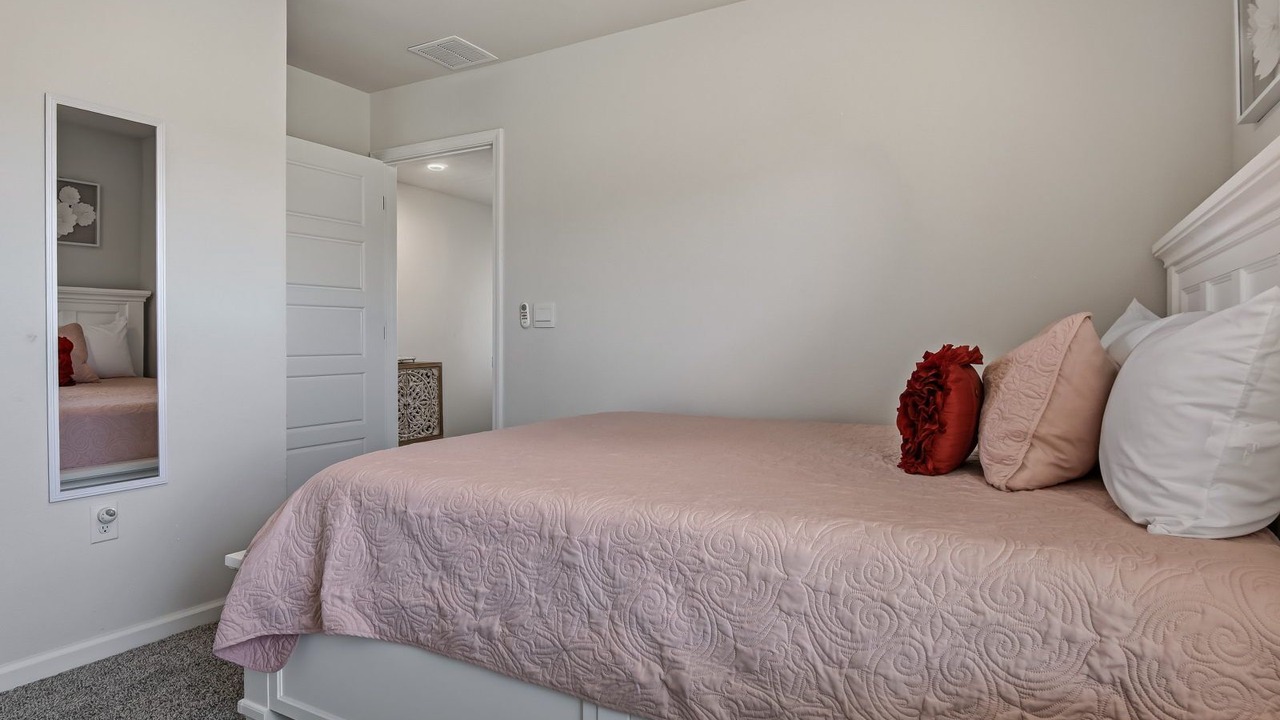 Photo of Bedroom in Crawfordville