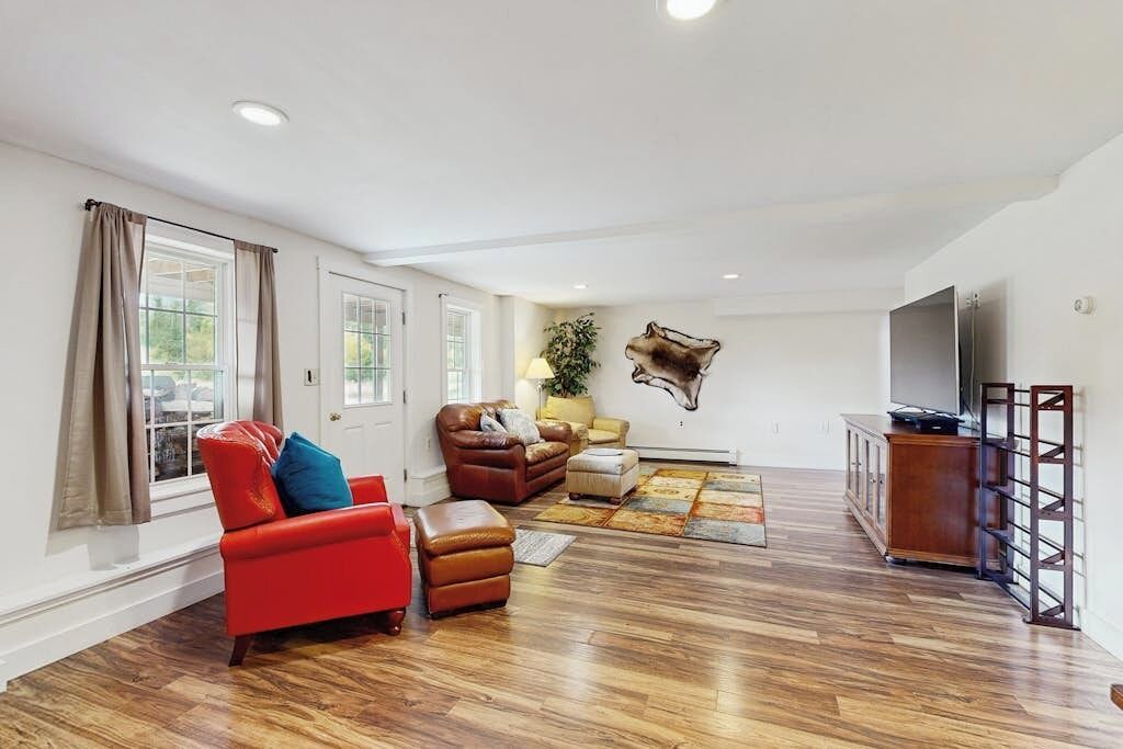 Photo of Livingroom in Lancaster