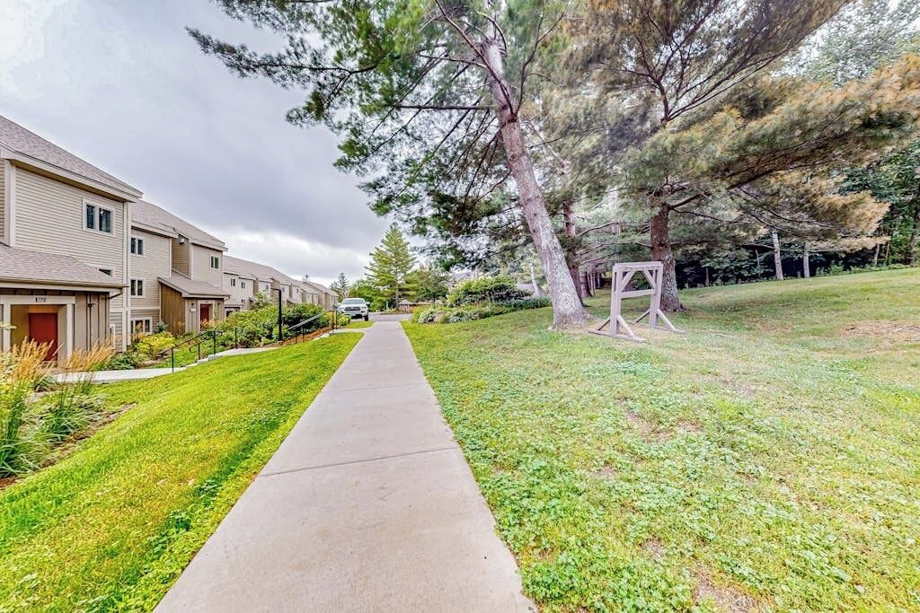 Photo of Outdoor in Warren