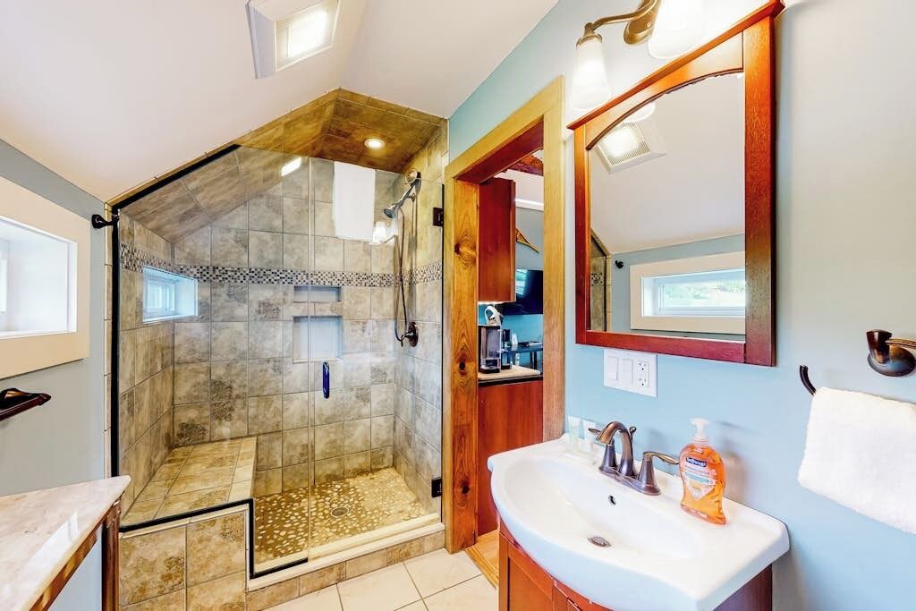 Photo of Bathroom in Waterbury Center