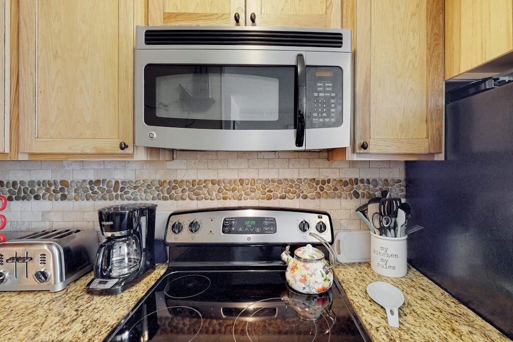 Photo of Kitchen in Warren