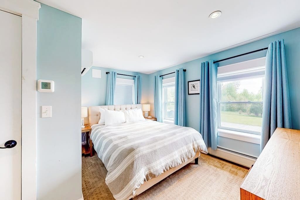 Photo of Bedroom in Waterbury Center