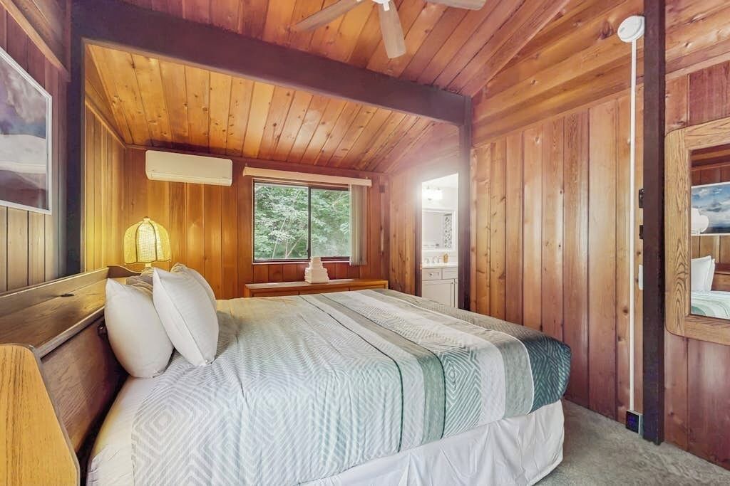 Photo of Bedroom in Waterbury Center