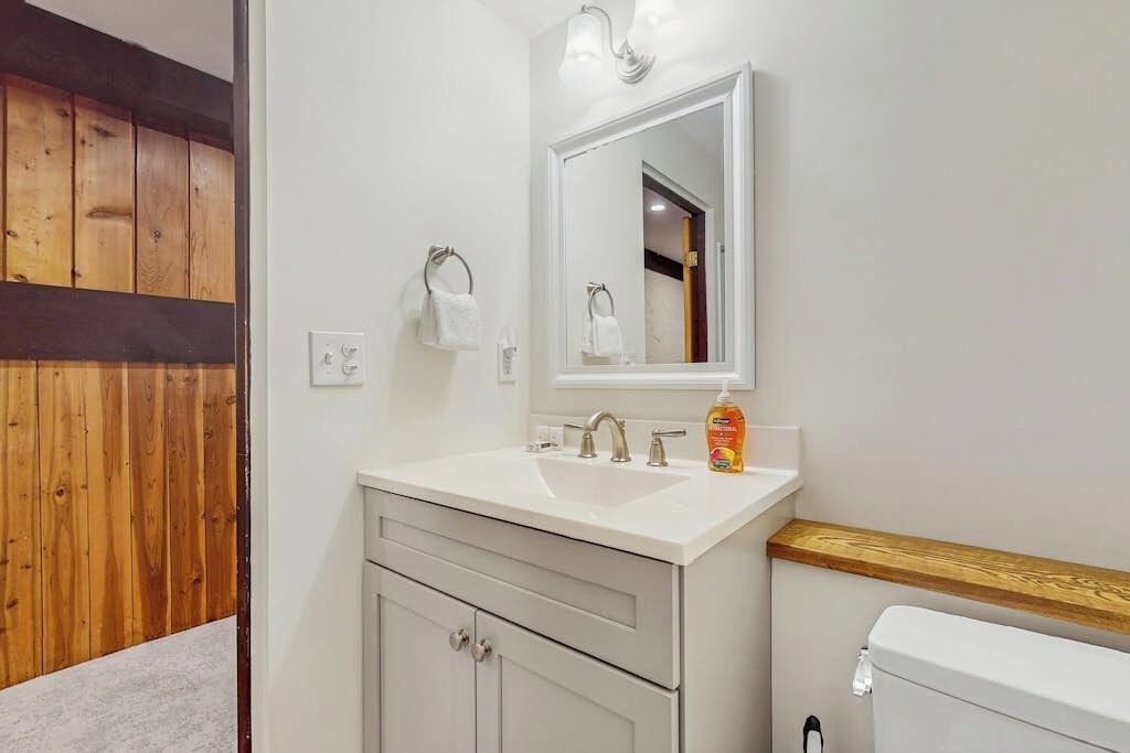 Photo of Bathroom in Waterbury Center