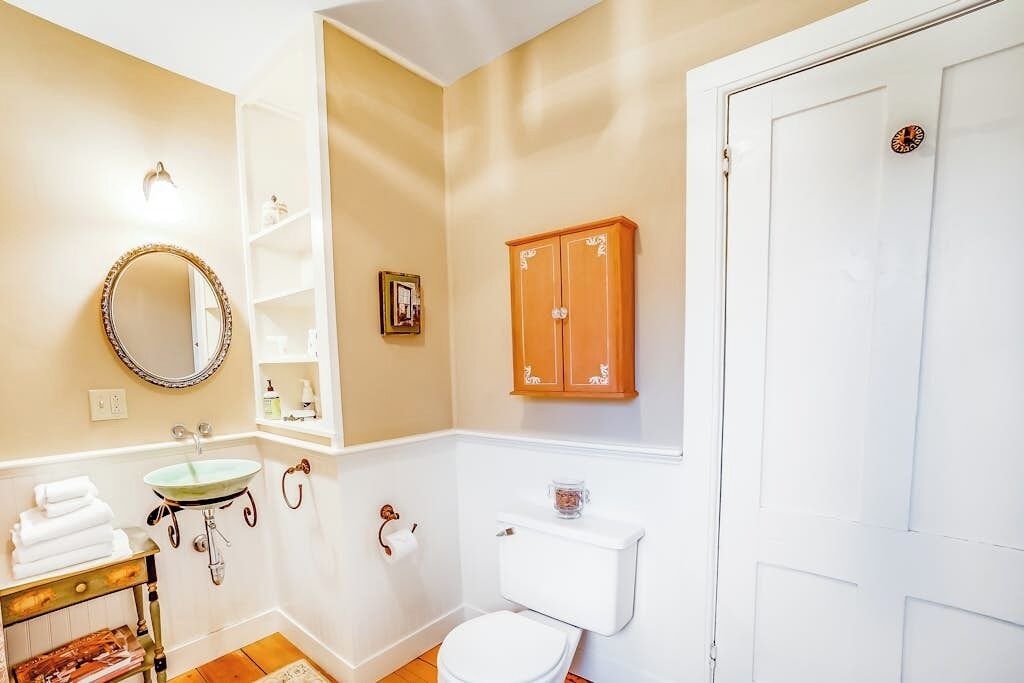 Photo of Bathroom in Lincoln