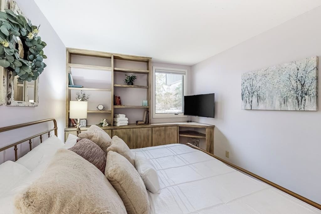Photo of Bedroom in Warren