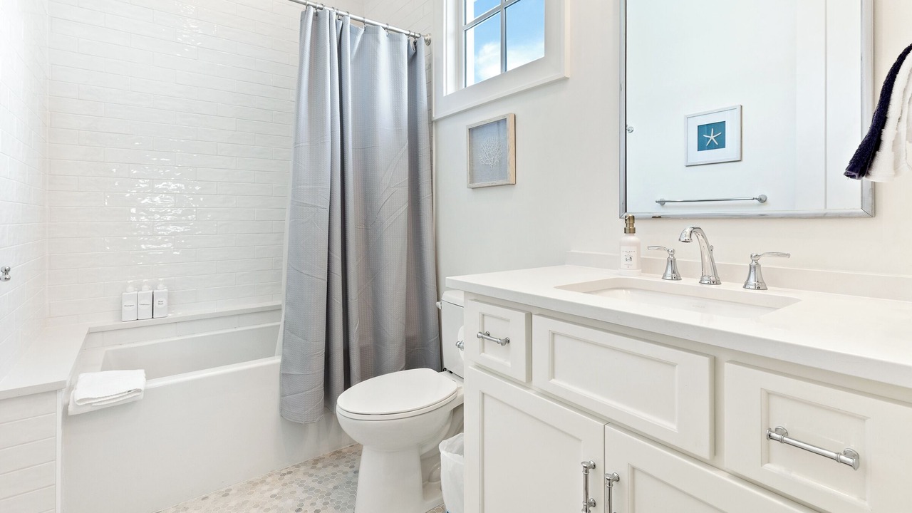 Photo of Bathroom in Santa Rosa Beach