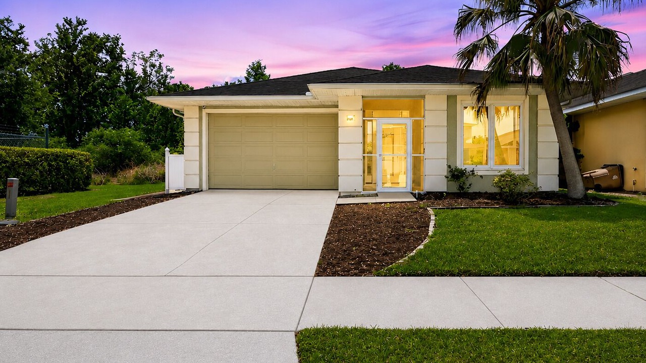 Photo of Outdoor in Sunset Lakes