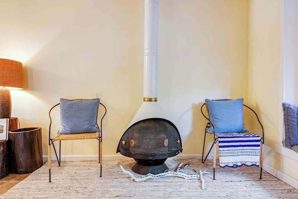 Photo of Livingroom in Cloverdale