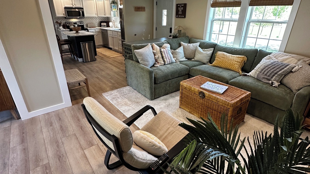 Photo of Livingroom in Spring Lake