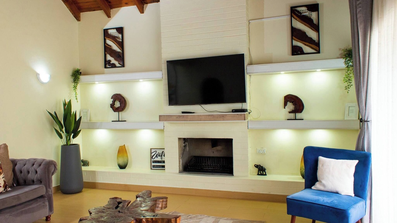 Photo of Livingroom in Harare East