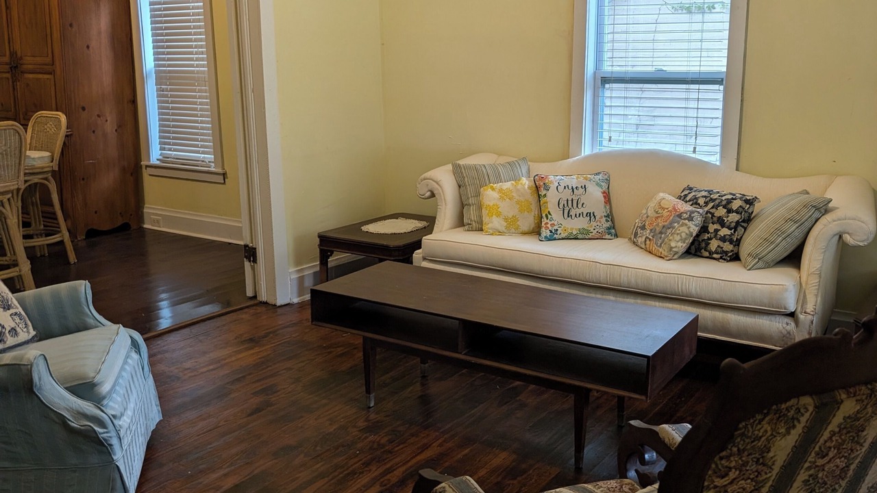 Photo of Livingroom in Georgetown