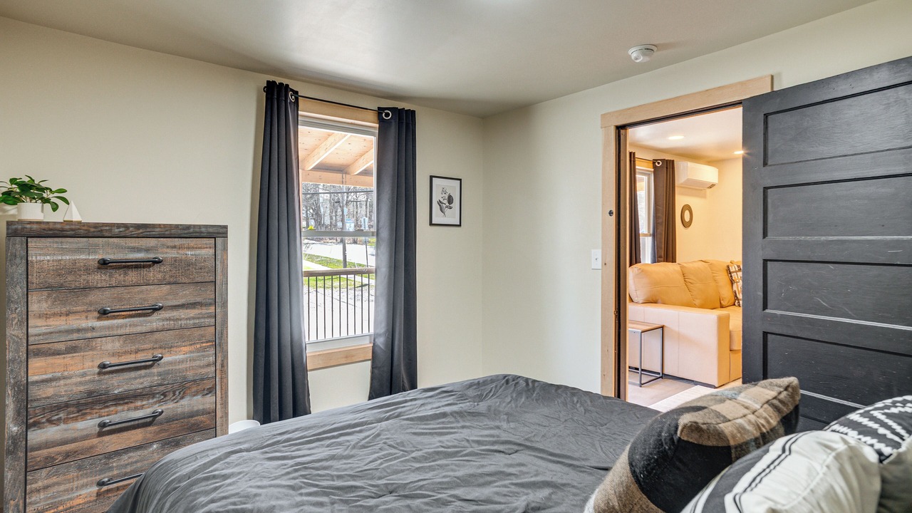 Photo of Bedroom in Moriah Center