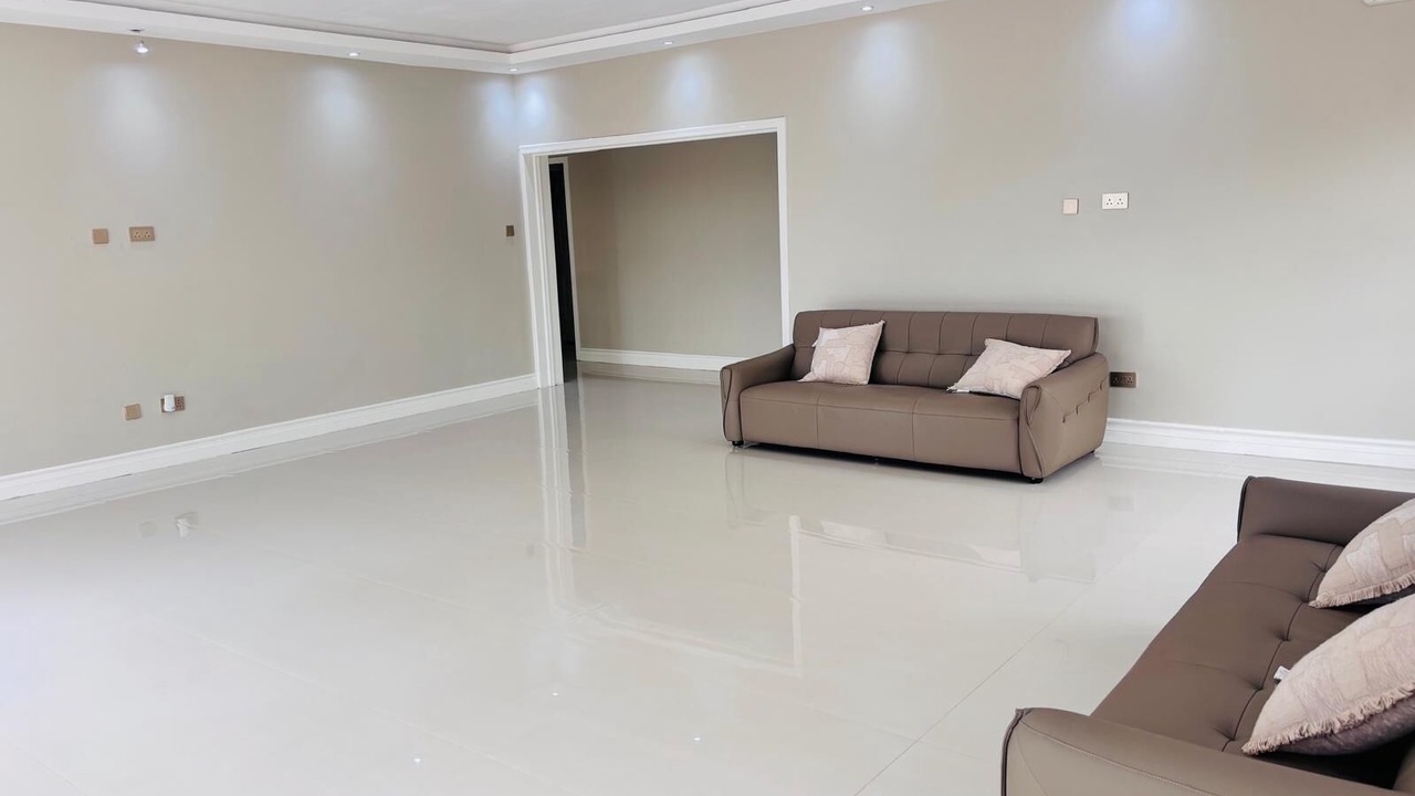 Photo of Livingroom in Harare East