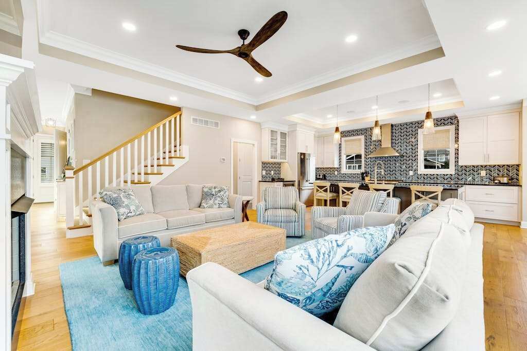 Photo of Livingroom in Country Club Estates