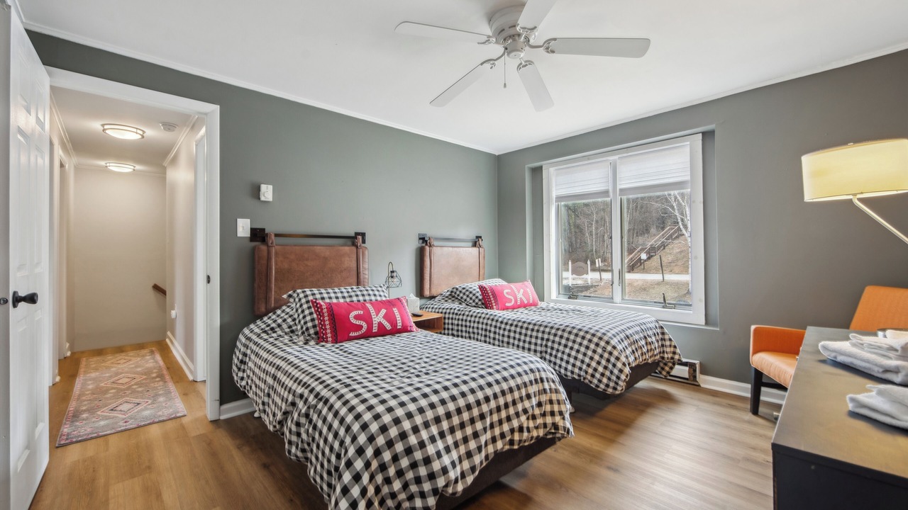 Photo of Bedroom in North Creek