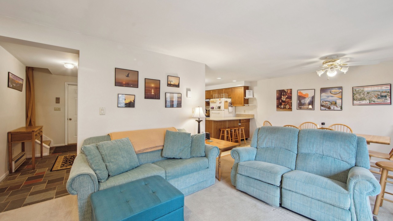 Photo of Livingroom in North Creek