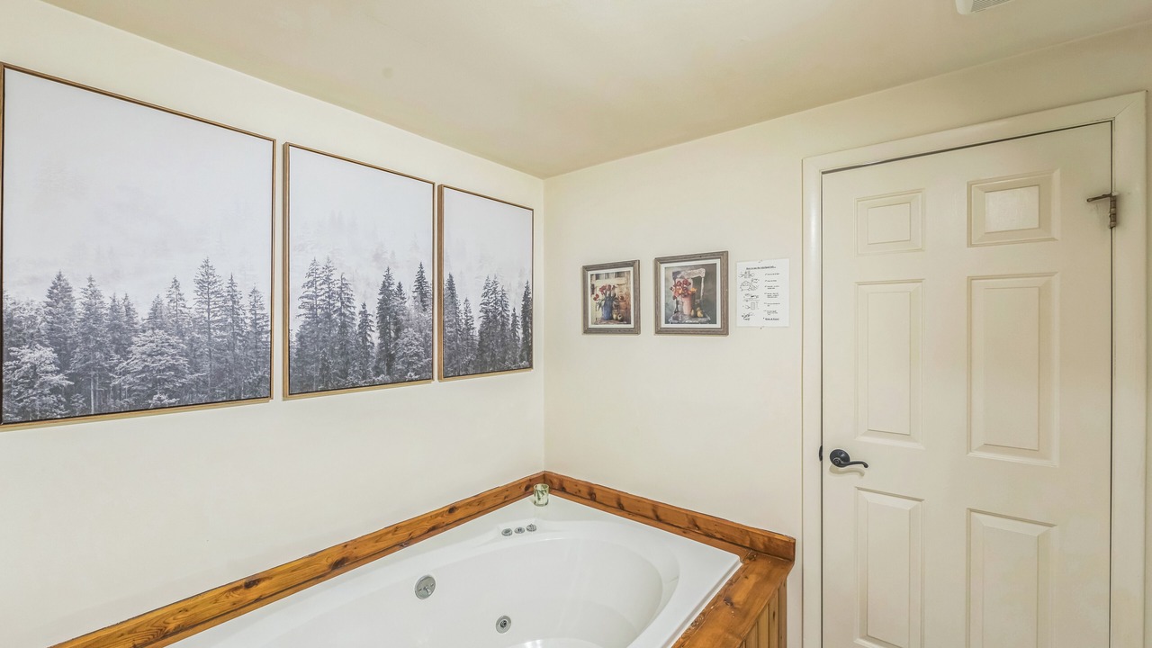 Photo of Bathroom in North Creek
