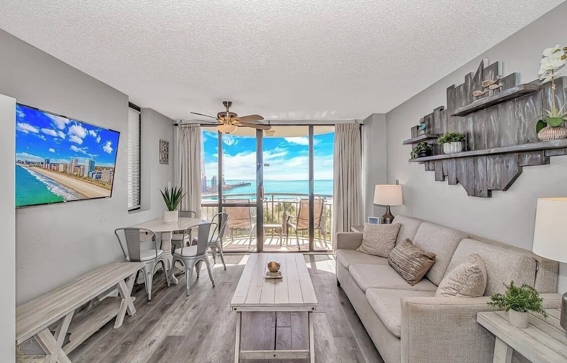 Photo of Livingroom in Myrtle Beach