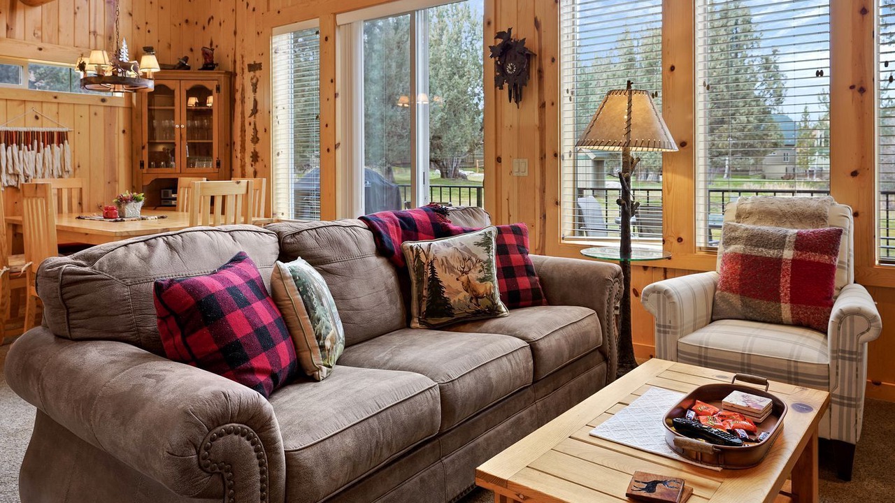 Photo of Livingroom in Redmond