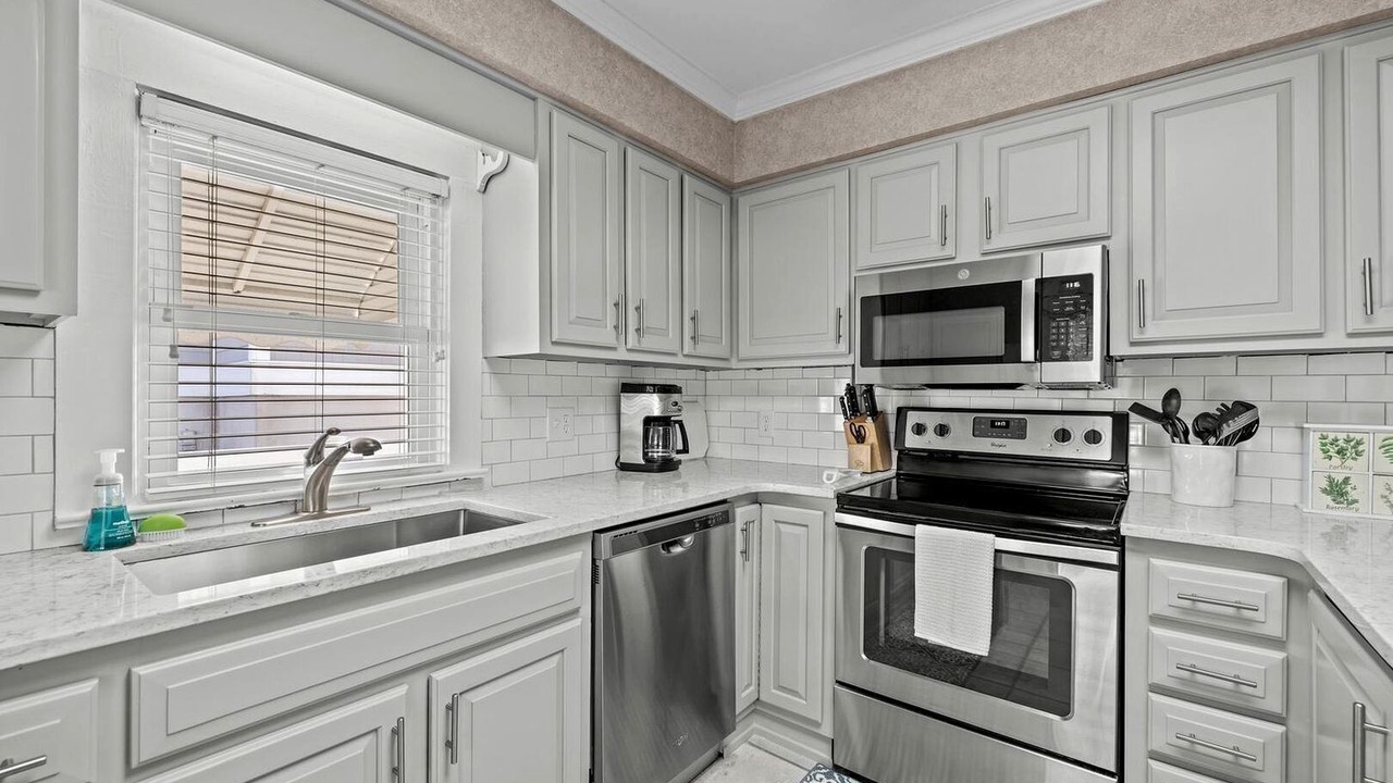 Photo of Kitchen in Atlantic Beach