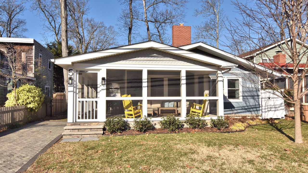 Photo of Outdoor in Country Club Estates