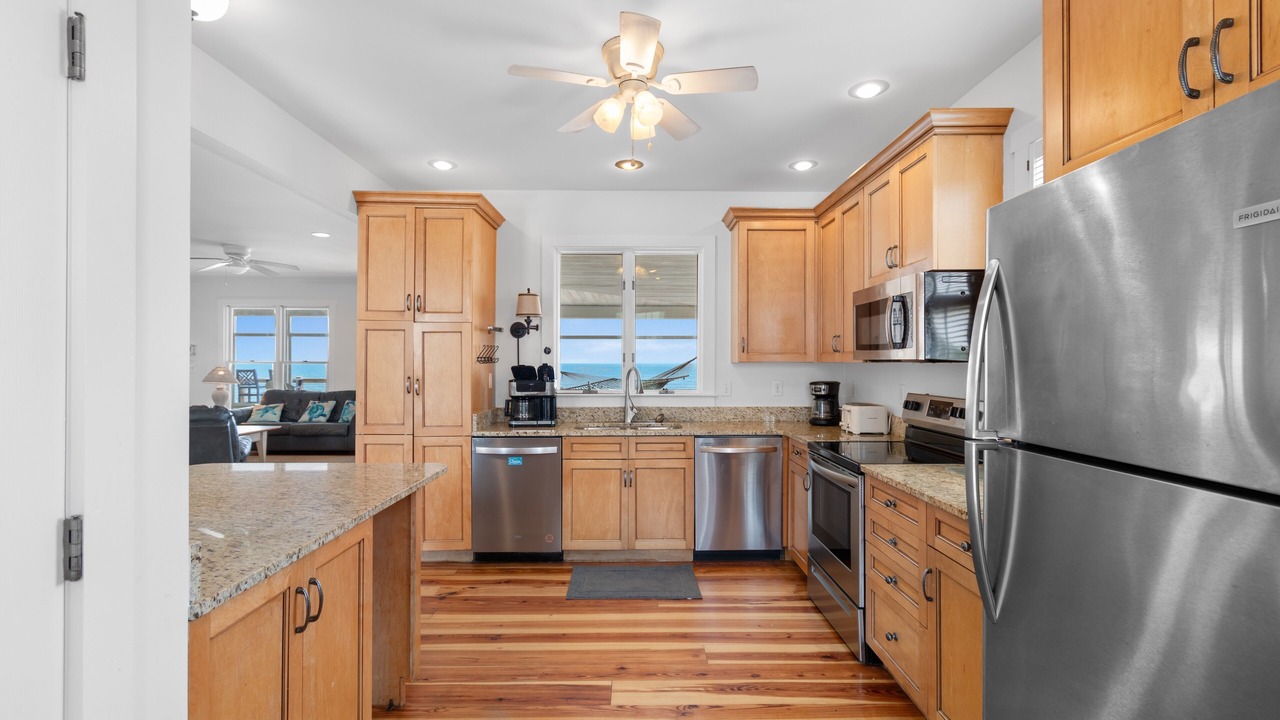 Photo of Kitchen in Inlet Harbour