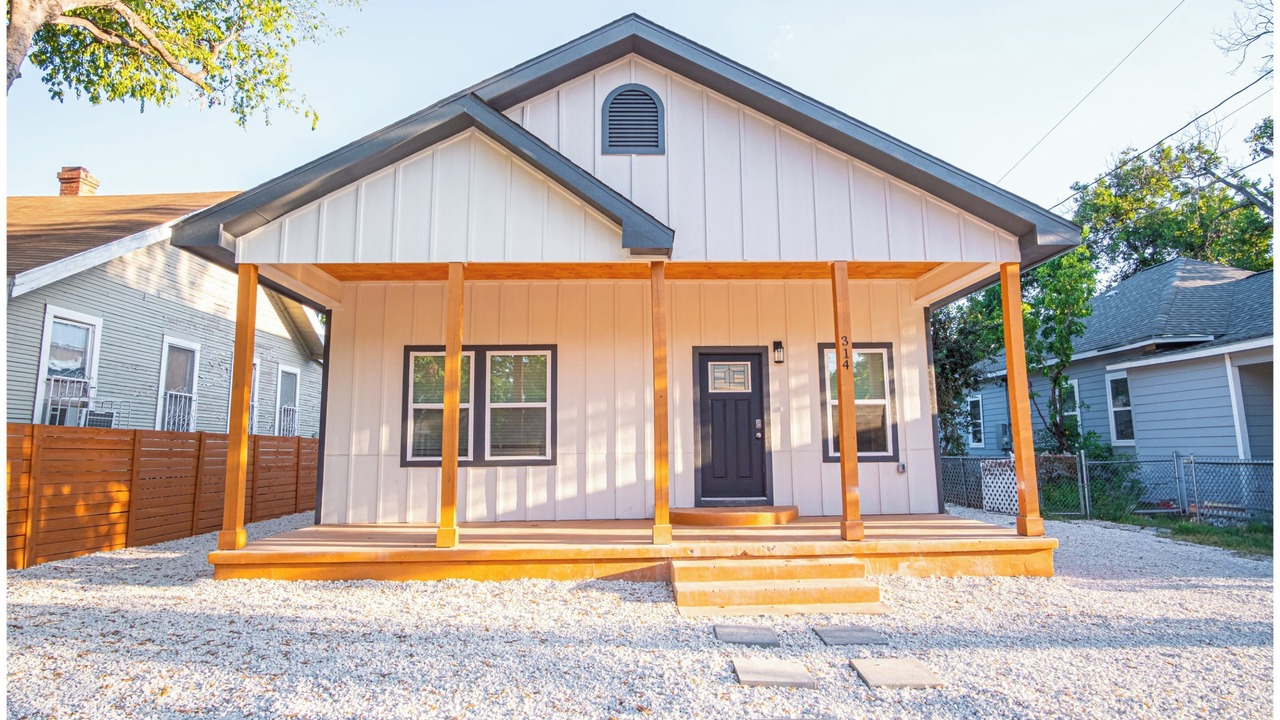 Photo of Outdoor in Denver Heights