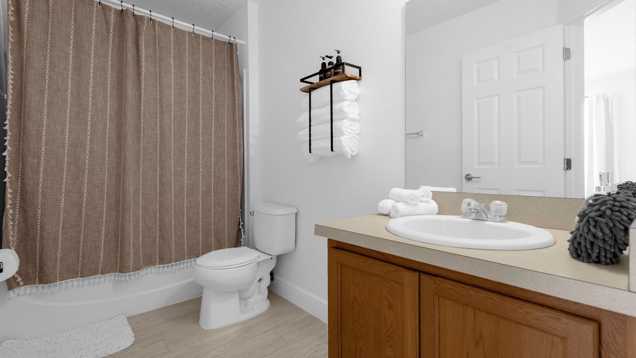 Photo of Bathroom in Highgate Park