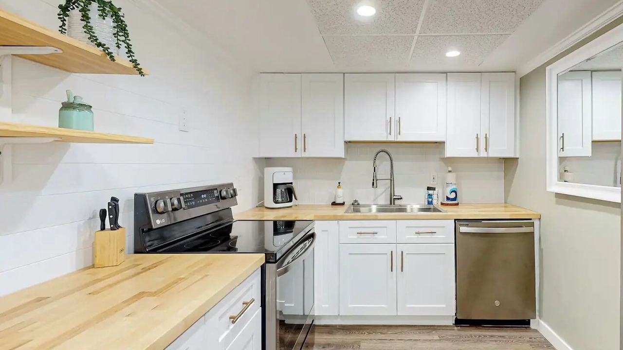 Photo of Kitchen in Beach Park Village